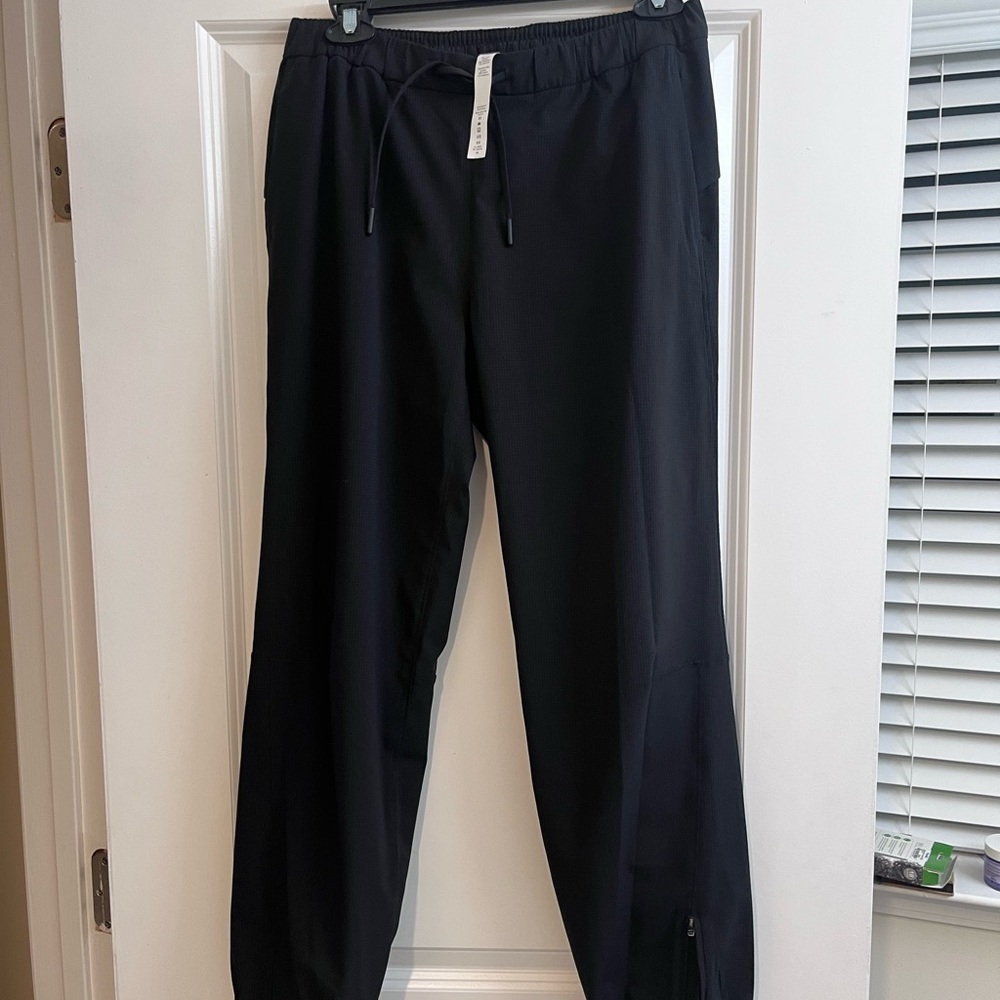 lululemon jogger